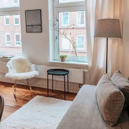 Altbautraum! 2 Zimmer Mit 24H Check-In Кил Екстериор снимка